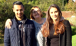 Lucy de Oliveira and family