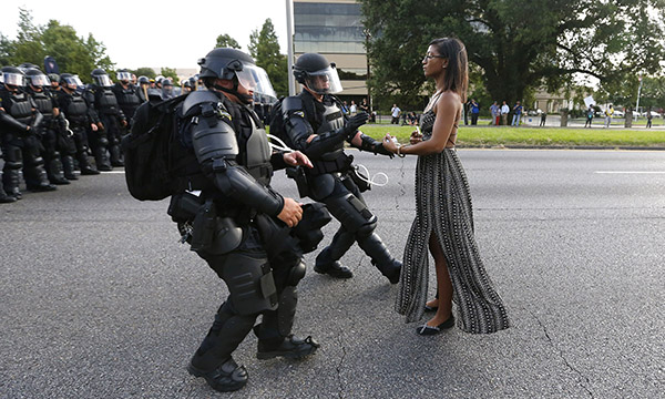 Leshia Evans