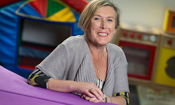 Sian Thomas
