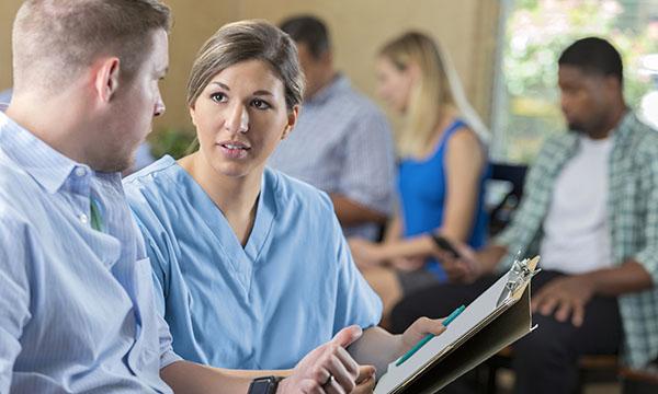 How to manage an overcrowded emergency department waiting room